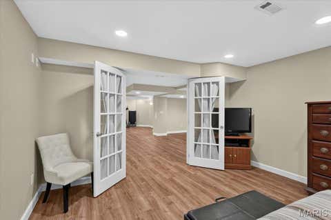Tiny photo for 1059 Greystone Manor Parkway, Chesterfield, MO 63005 (MLS # 26039588)