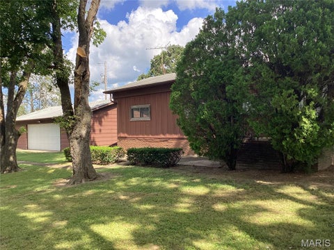 Tiny photo for 1050 Luebbering Road, Luebbering, MO 63061 (MLS # 26046410)