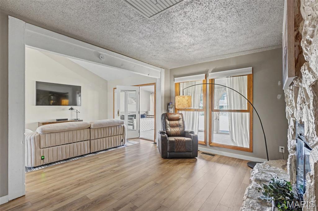 Lsl Harbor Town #4 - Residential