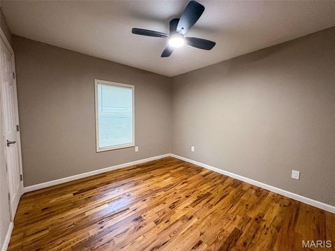 Tiny photo for 605 Don Street, Poplar Bluff, MO 63901 (MLS # 26031480)