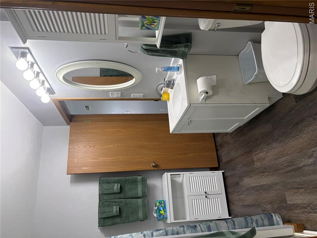 Villa Du Pre - Residential