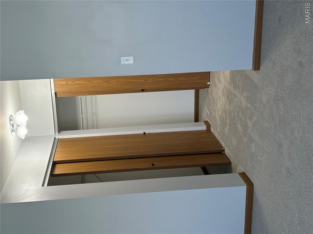 Villa Du Pre - Residential