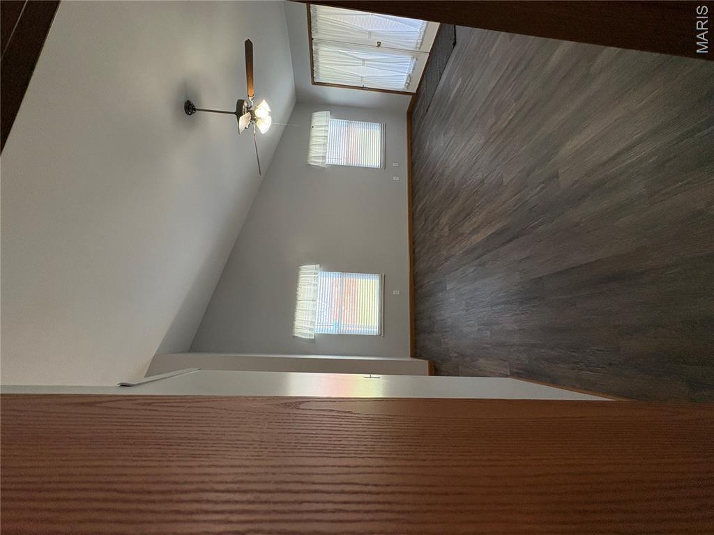 Villa Du Pre - Residential