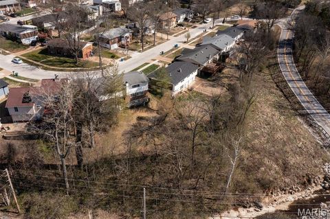 Photo of 4598 Lemay Ferry Road, St Louis, MO 63129 (MLS # 26016766)