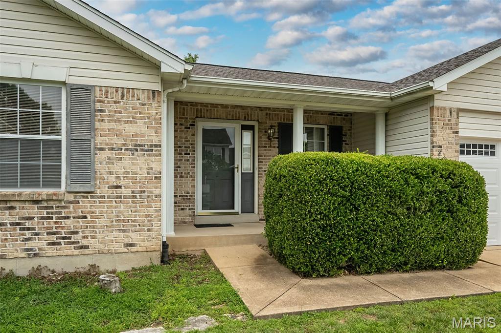 425 Bluffview Heights