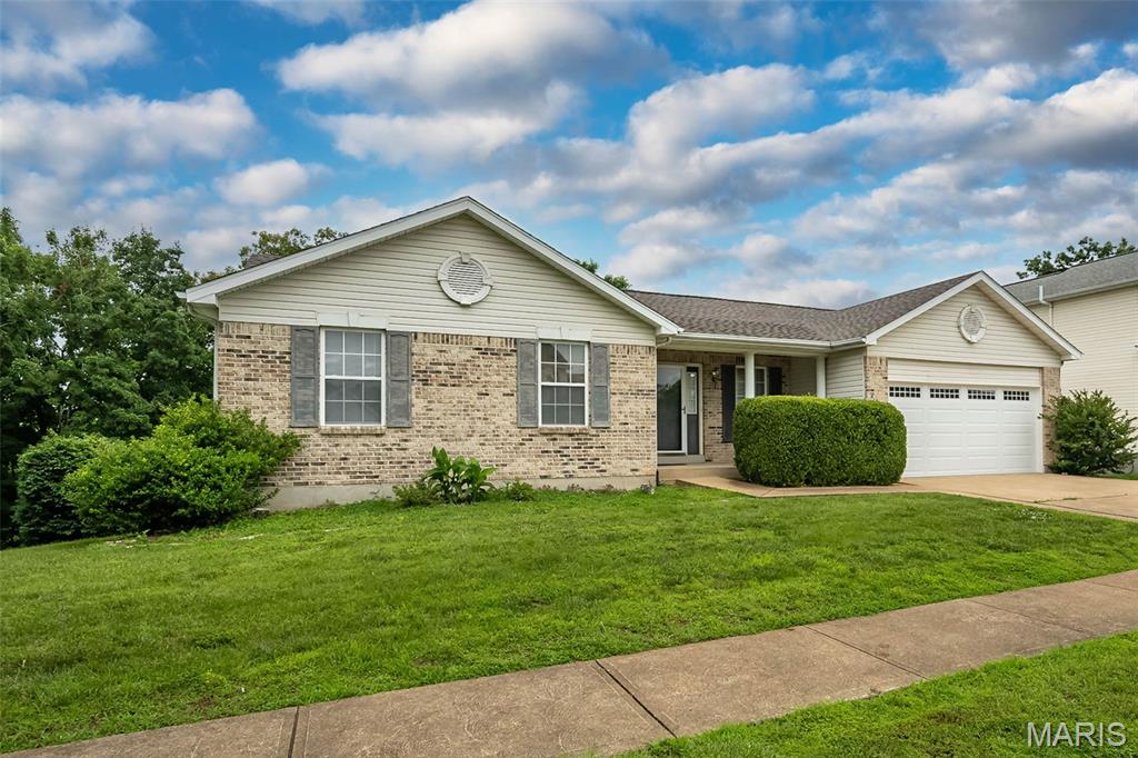 425 Bluffview Heights