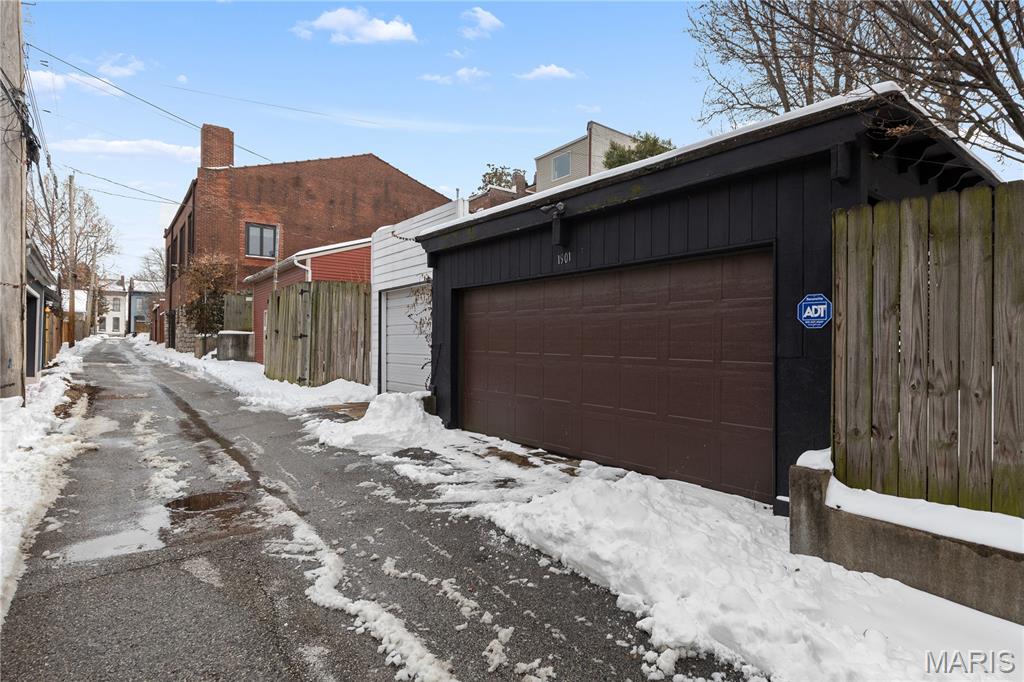 Lafayette Square - Residential