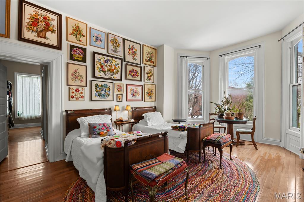 Lafayette Square - Residential