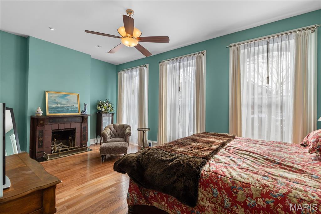 Lafayette Square - Residential