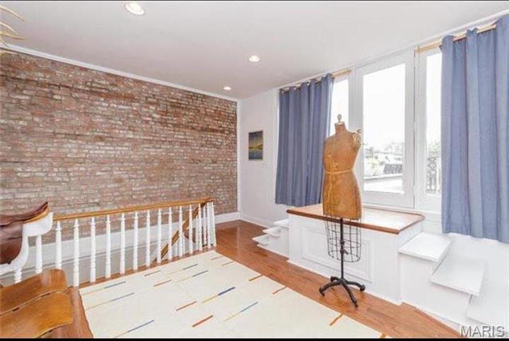 Lafayette Square - Residential