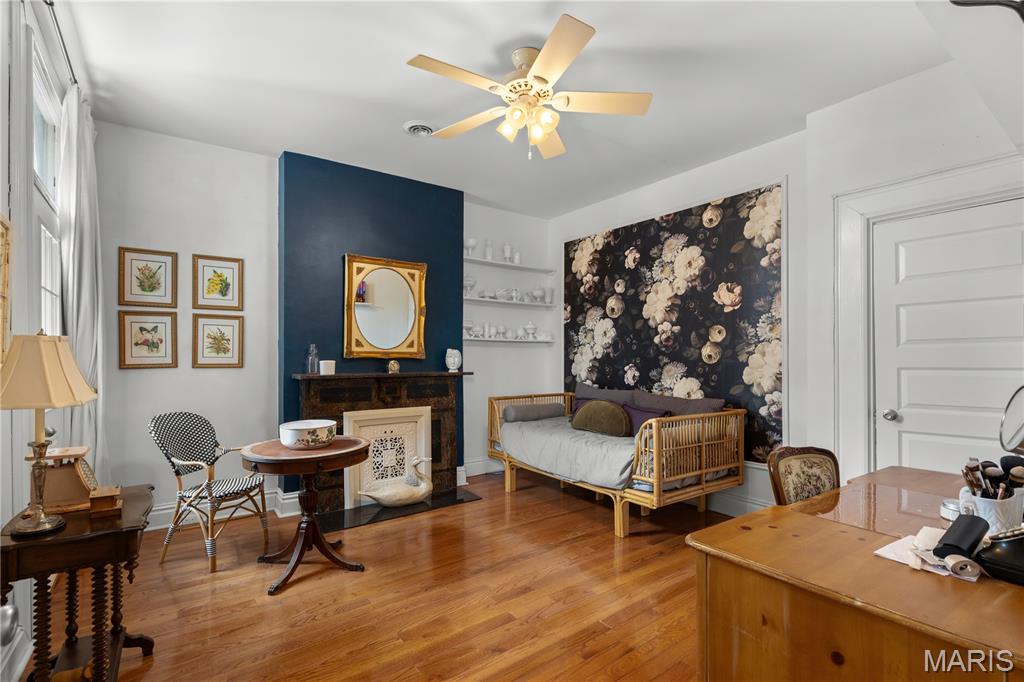 Lafayette Square - Residential