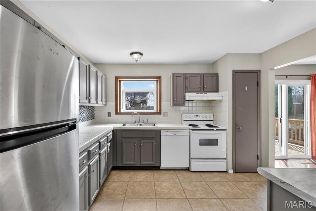 Sunny Meadows Estate #6 - Residential