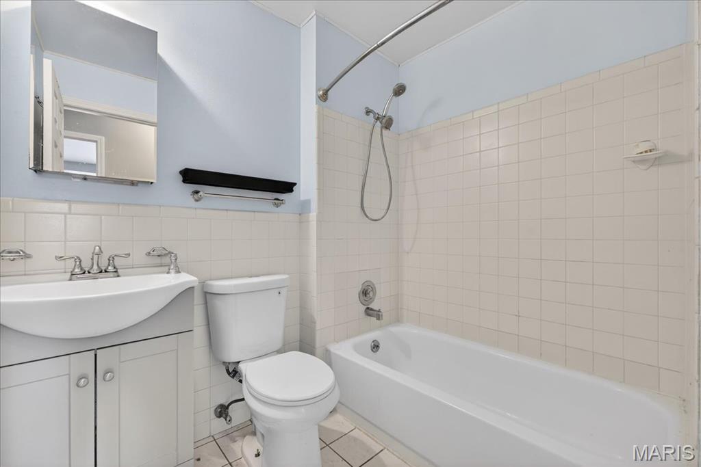 Sunny Meadows Estate #6 - Residential