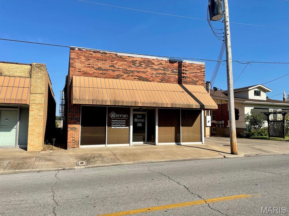 None - Commercial Lease