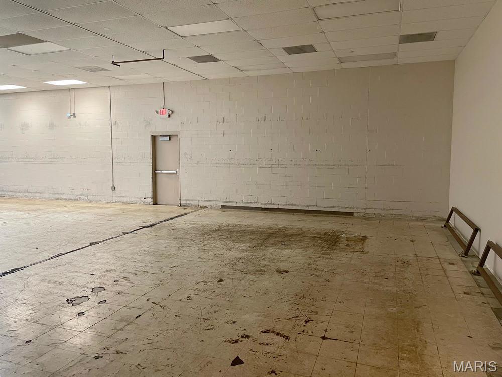 None - Commercial Lease