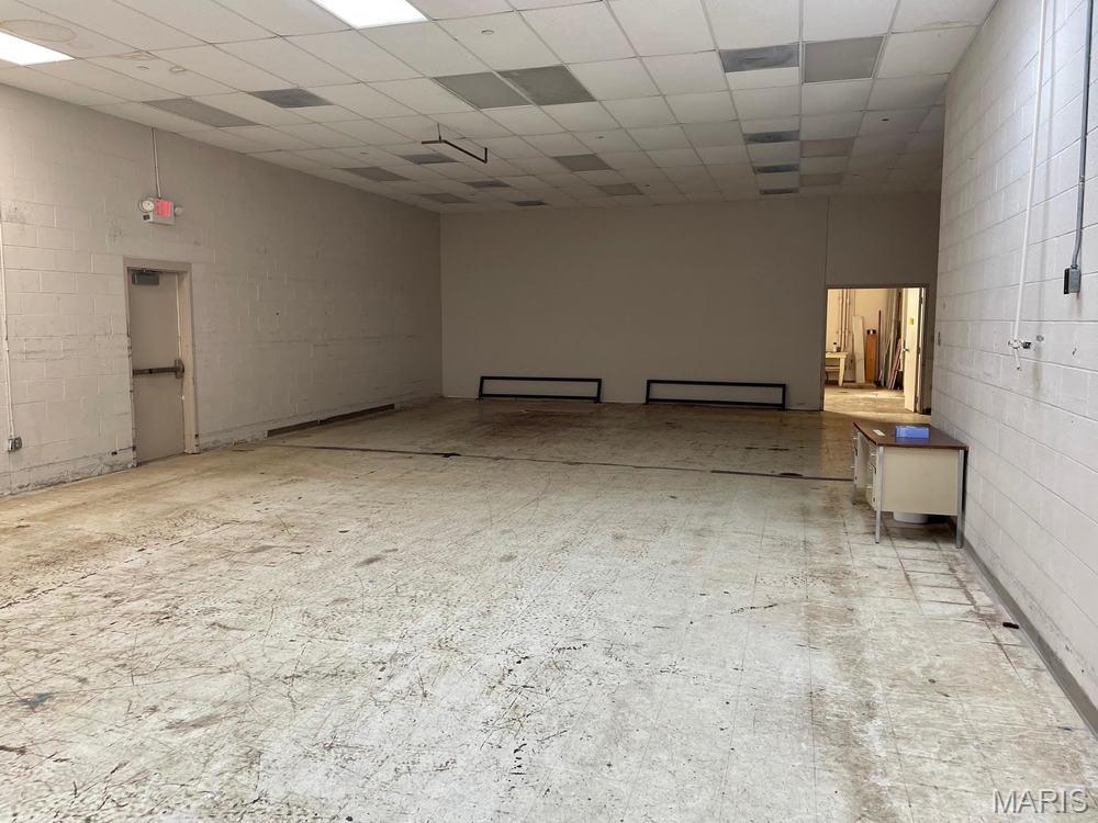 None - Commercial Lease