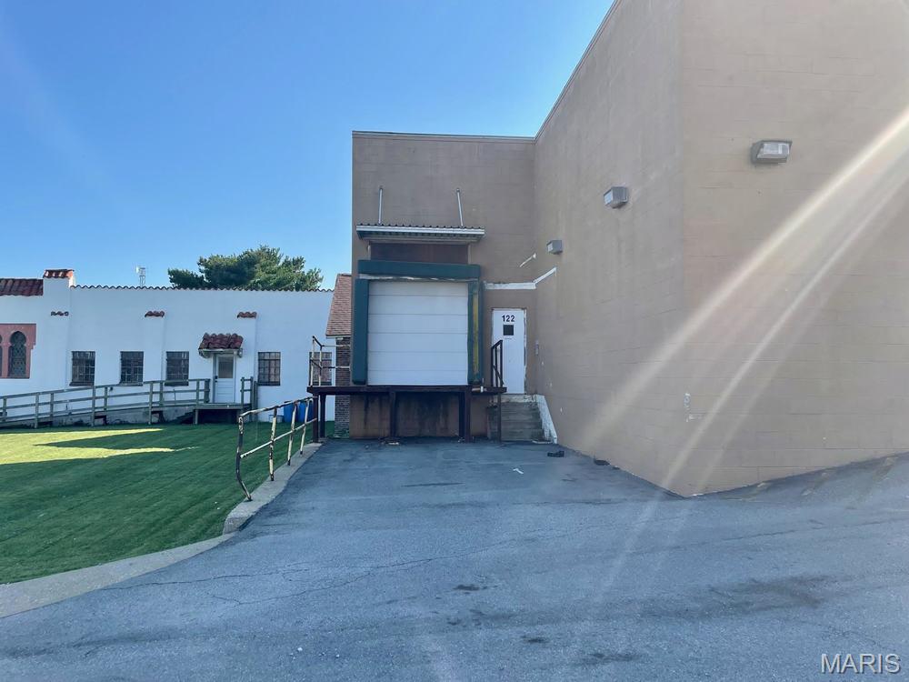 None - Commercial Lease