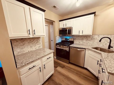 Tiny photo for 1445 Whispering Creek Drive #C, Ballwin, MO 63021 (MLS # 25076740)