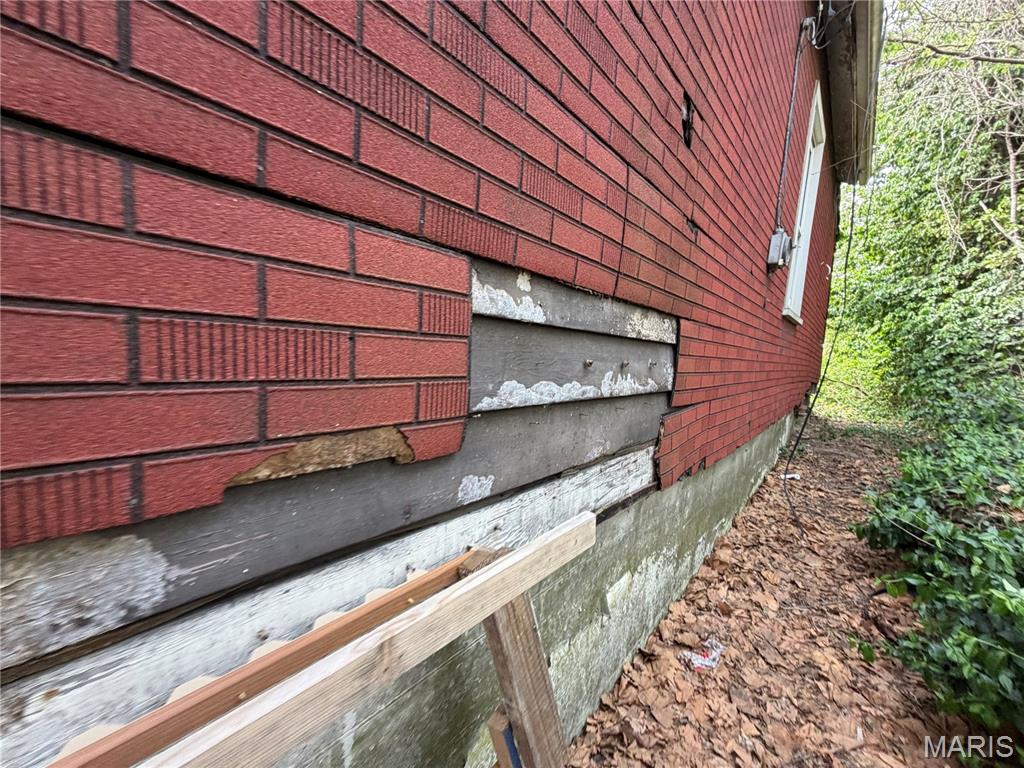 West Walnut Manor - Residential
