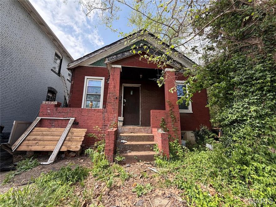 Please verify details in this listing including sq ftg and school districts. Please use special sale contracts with no inspection contingencies. Seller is open to any and all offers.