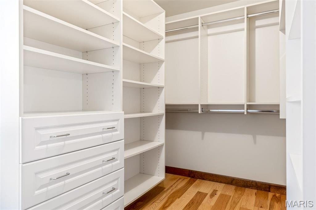 Ladue Aire Estate - Residential