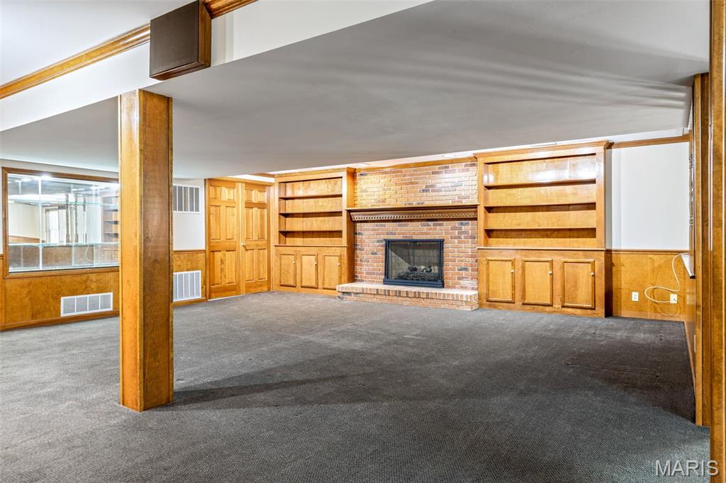 Ladue Aire Estate - Residential