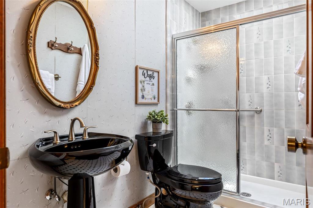 Ladue Aire Estate - Residential