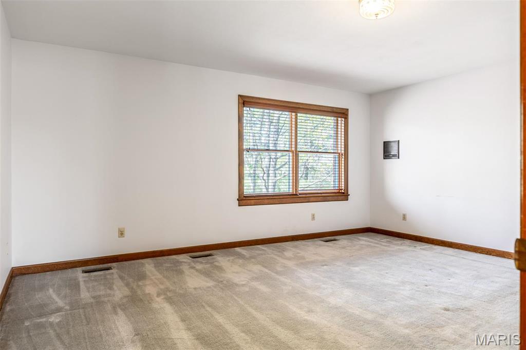 Ladue Aire Estate - Residential