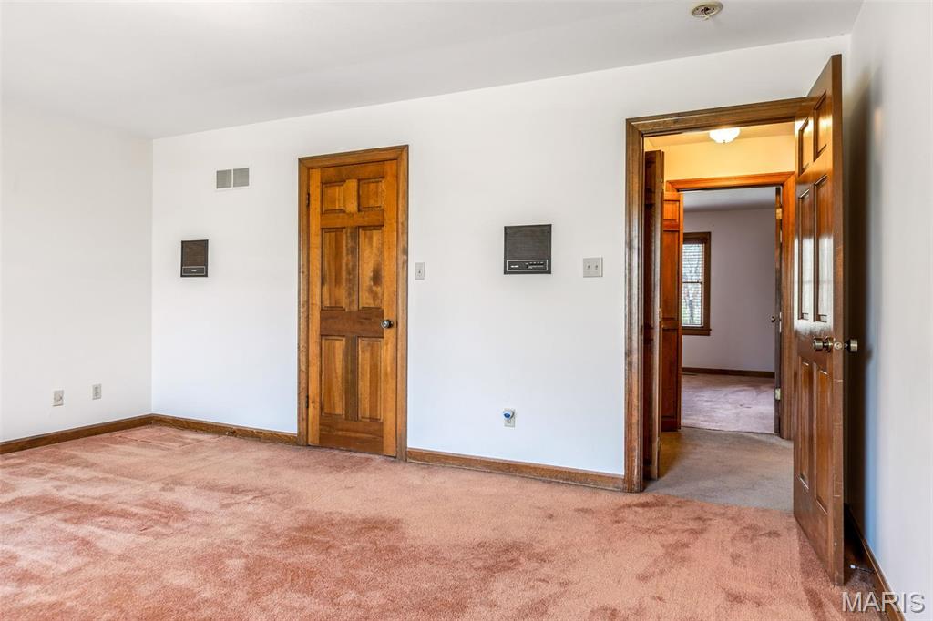 Ladue Aire Estate - Residential