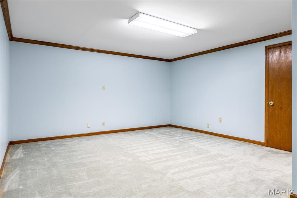 Ladue Aire Estate - Residential