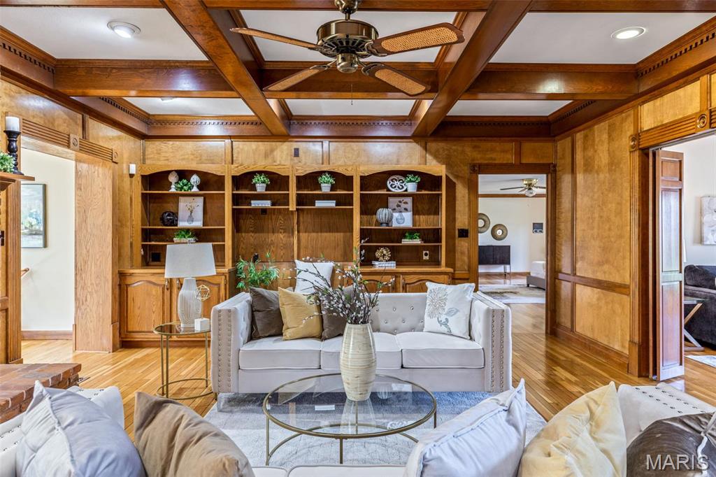 Ladue Aire Estate - Residential