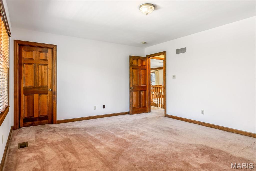 Ladue Aire Estate - Residential