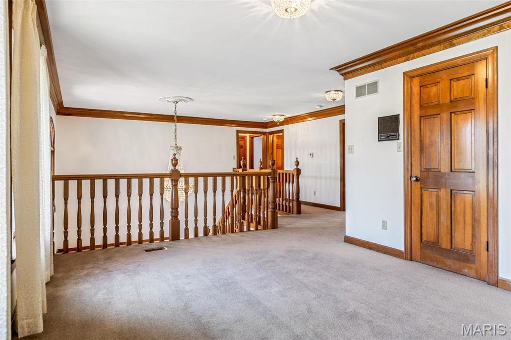 Ladue Aire Estate - Residential