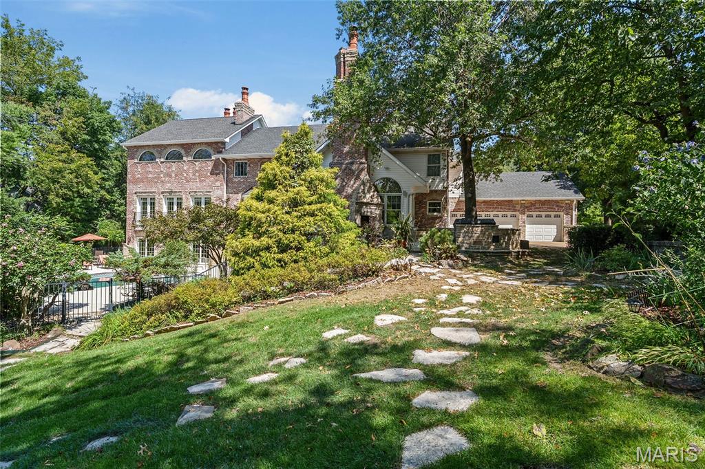 Deerpath Acres - Residential