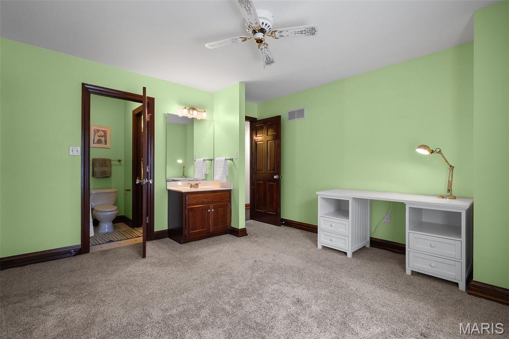 Deerpath Acres - Residential