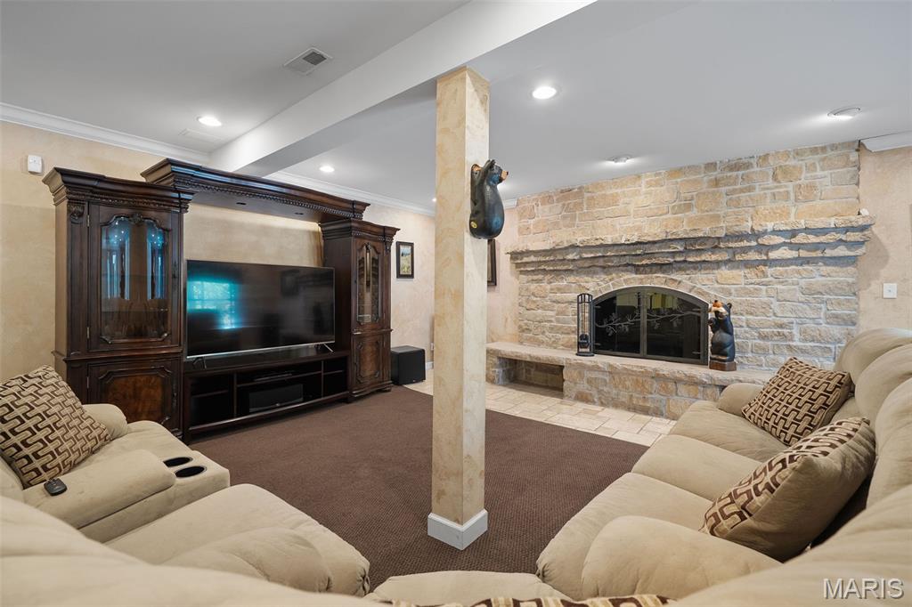 Deerpath Acres - Residential