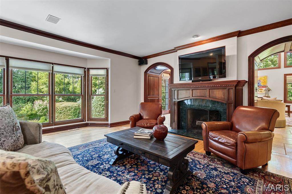 Deerpath Acres - Residential