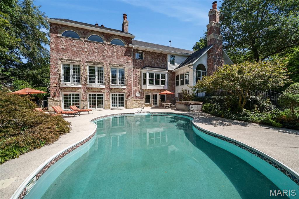 Deerpath Acres - Residential