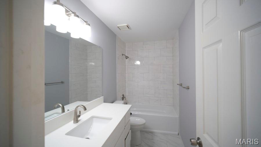 Twin Chimneys Ph3 Village F Little Oak - Residential