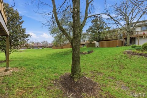 Tiny photo for 1209 Lofty Point Drive #A, Ballwin, MO 63021 (MLS # 26019346)