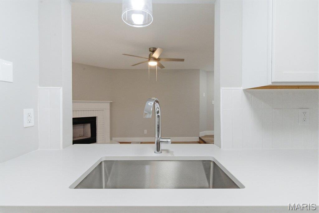 Treetop Condo One-M - Residential