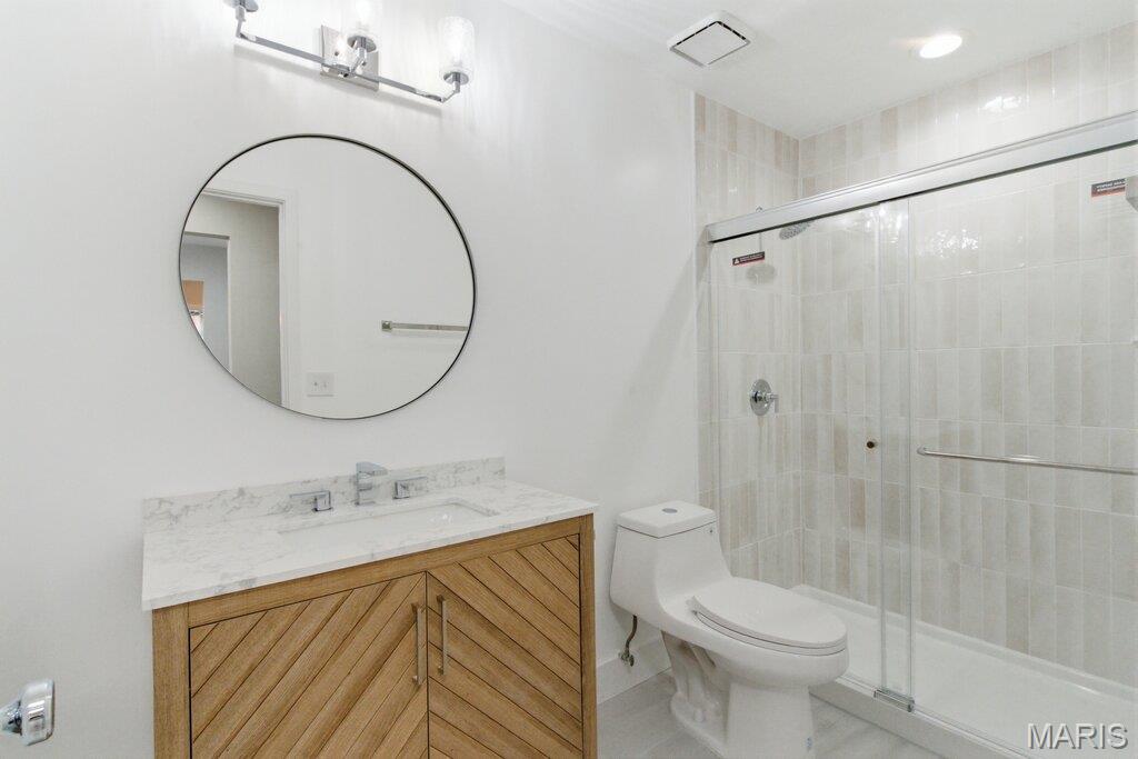 Treetop Condo One-M - Residential