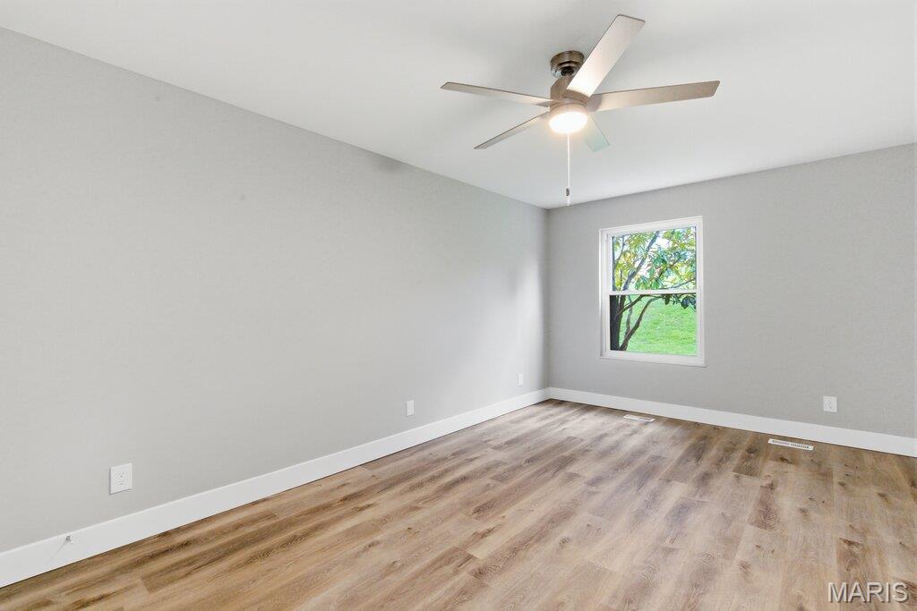 Treetop Condo One-M - Residential