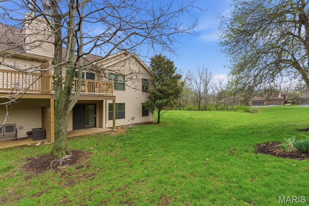 Treetop Condo One-M - Residential