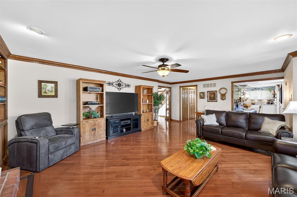 411 Savannah Ridge Drive