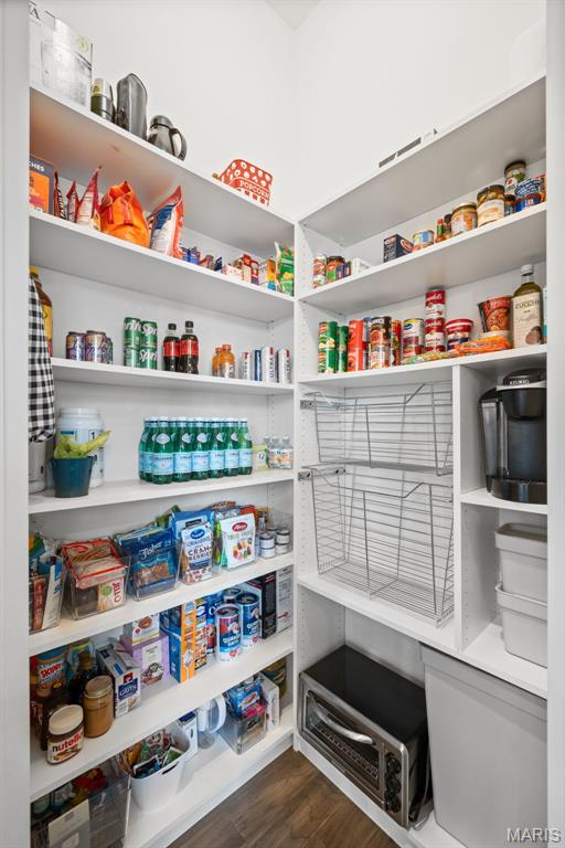 East Hampton Woods - Residential