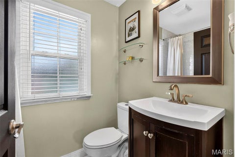 Tiny photo for 229 Quan Avenue, Kirkwood, MO 63122 (MLS # 26051202)