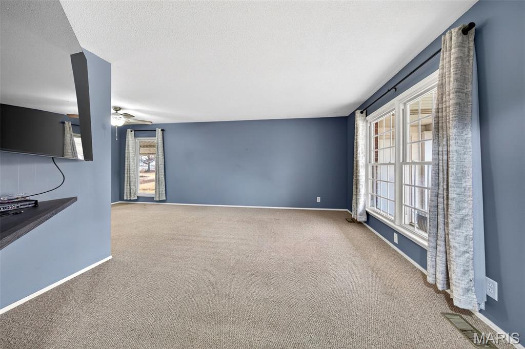 Queen Ann - Residential