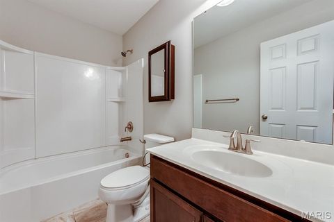 Tiny photo for 925 Meramec Grove Drive, Ballwin, MO 63021 (MLS # 25077530)