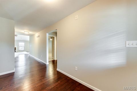 Tiny photo for 925 Meramec Grove Drive, Ballwin, MO 63021 (MLS # 25077530)